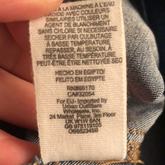 Free People  size 28 blue high rise pull on jeans stretch raw hem back pockets - Picture 9 of 16